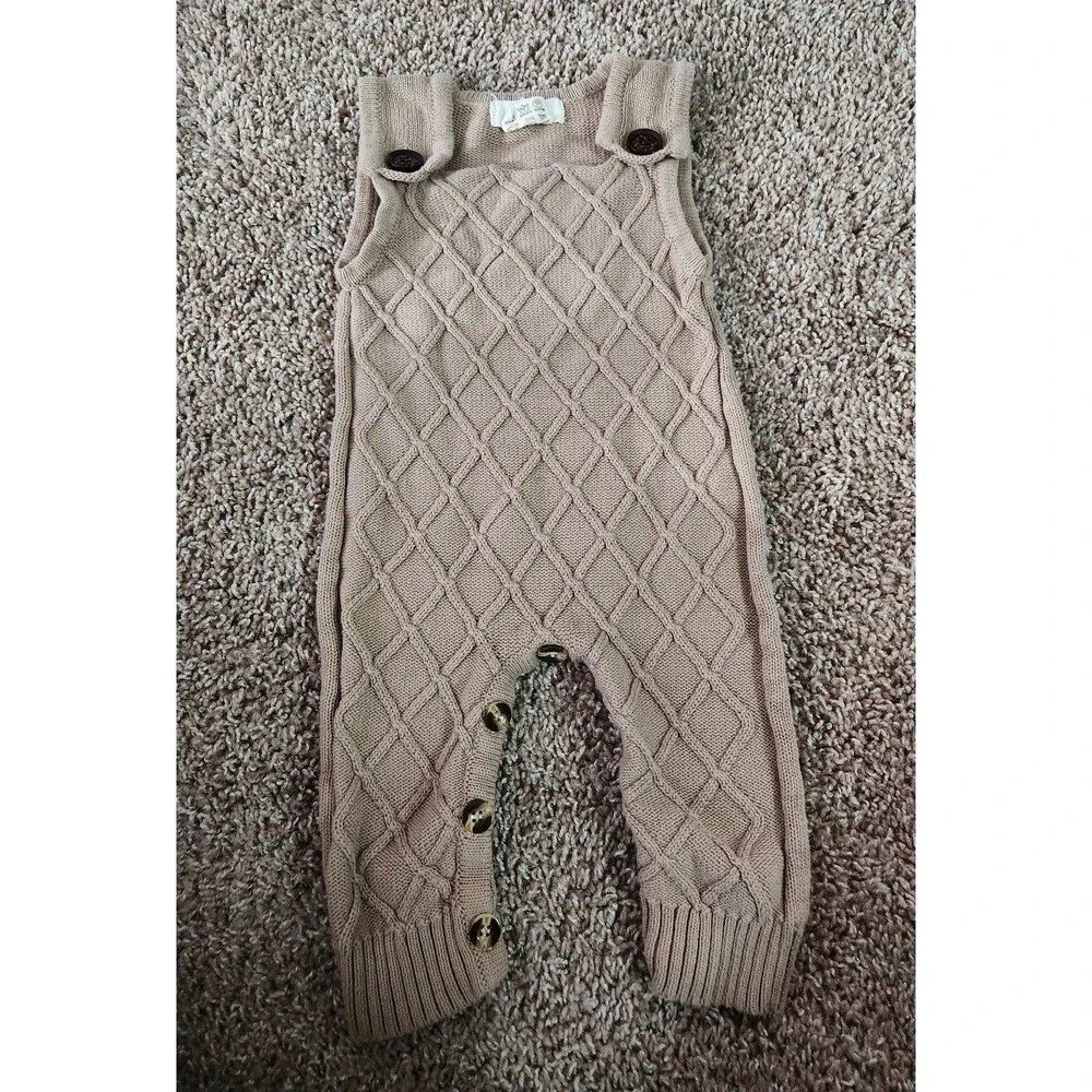 Auto Musa knot romper size 6 months